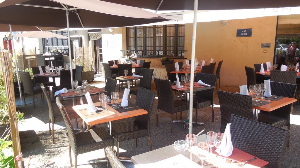 Logis Hotel Restaurant Des Voyageurs Pont-de-Salars Eksteriør billede