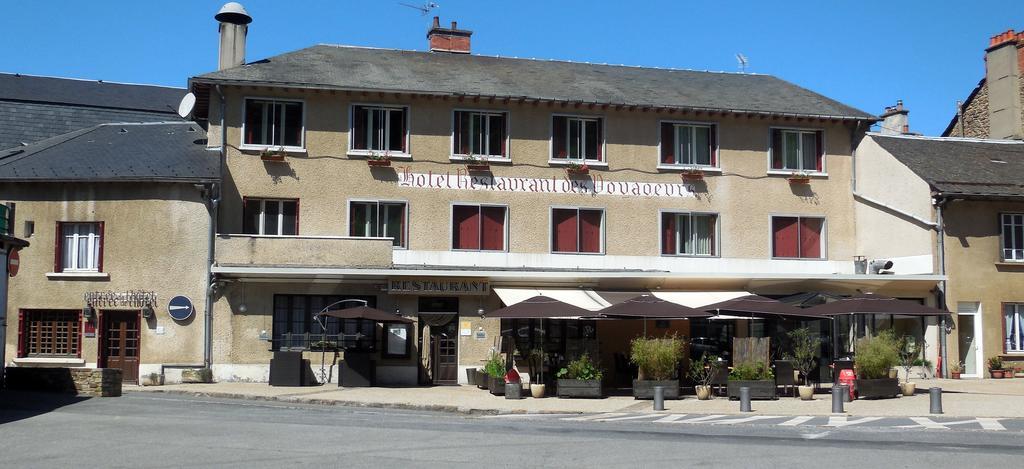 Logis Hotel Restaurant Des Voyageurs Pont-de-Salars Eksteriør billede